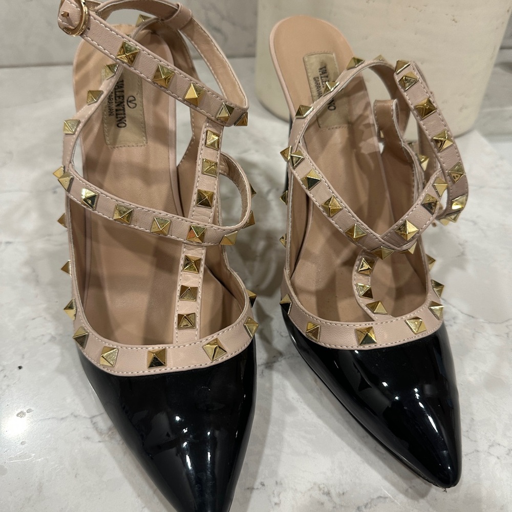 Valentino Black and Cream Studded Women's Shoes size 41/9 - Picture 3 of 8